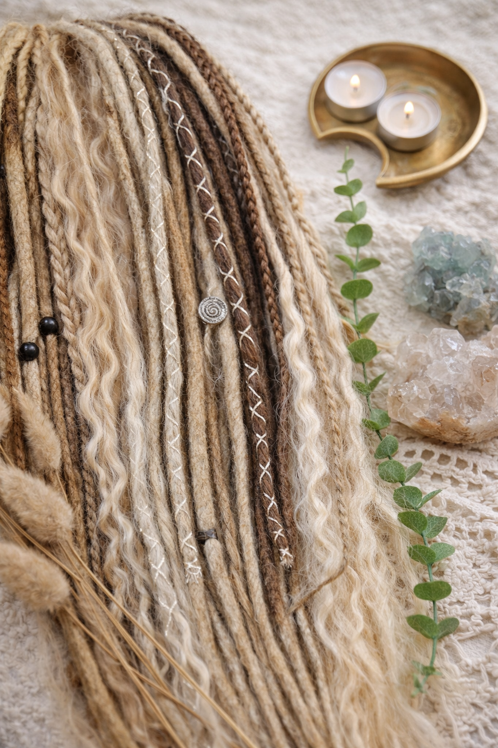 Boho Chic Dirty and Dark Blond Double Ended Synthetic Dreads - Versatile Dreadlock Extensions with loose curls