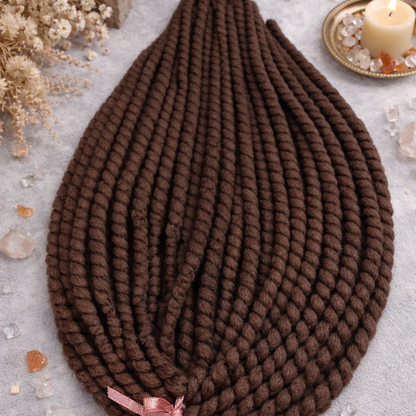 Chestnut Brown Twist Extensions – Havana Twist Mambo, Lightweight Synthetic Twists