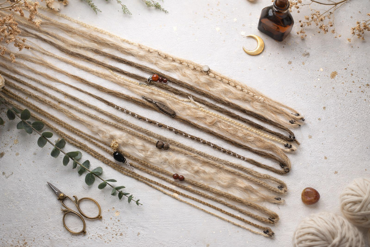 Blonde Melierte Clip-In Fake Dreads – Handgemachte Synthetische Dreadlock-Extensions