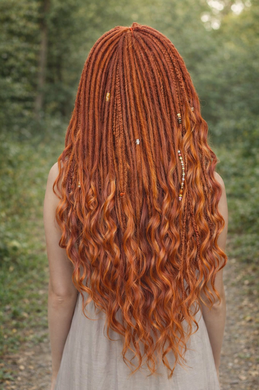 Kupfer-Auburn Boho Fake Dreads mit bürstbaren Locken – weiche synthetische Dreads, kein Orange