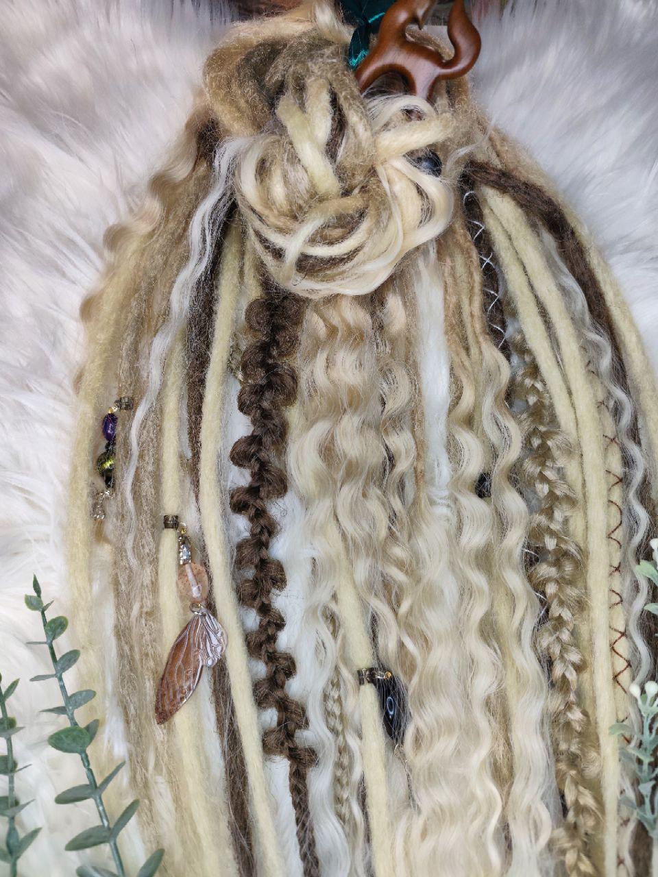 Boho Chic Wheat Blonde, Sendy & Dark Blond Double Ended Synthetic Dreads