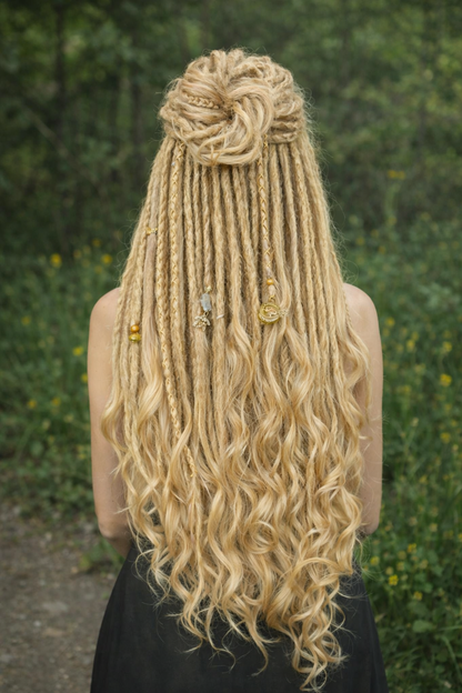 Blonde Dreadlock Extensions with Curls – Boho Synthetic Dreads, Soft & Lightweight