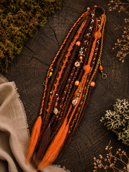 Rotbrauner Fake Dread Ponytail – Hexenartiges Dreadlock-Haarteil mit Gummiband