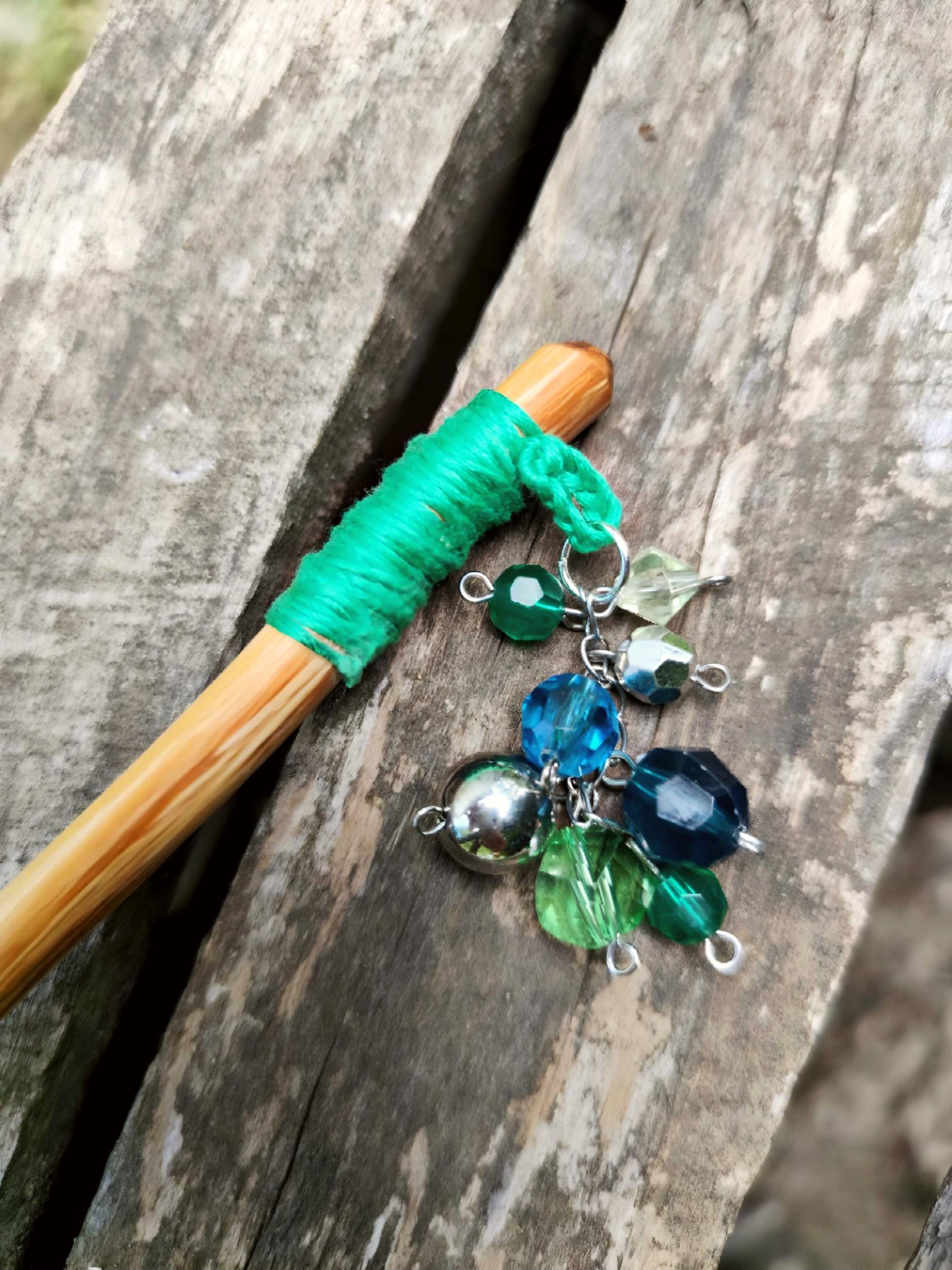 Stunning Green Hair Stick for Boho Babes - Ideal Gift for Hair Styling Fans