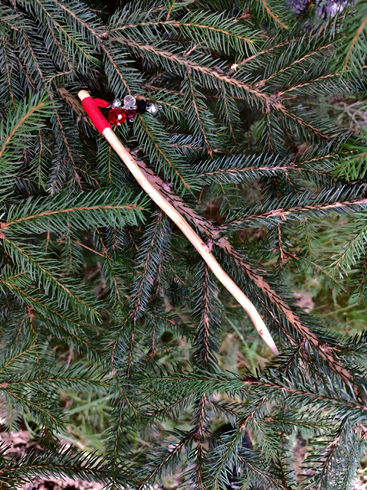 Stunning Red Hair Stick for Boho Babes - Ideal Gift for Hair Styling Fans