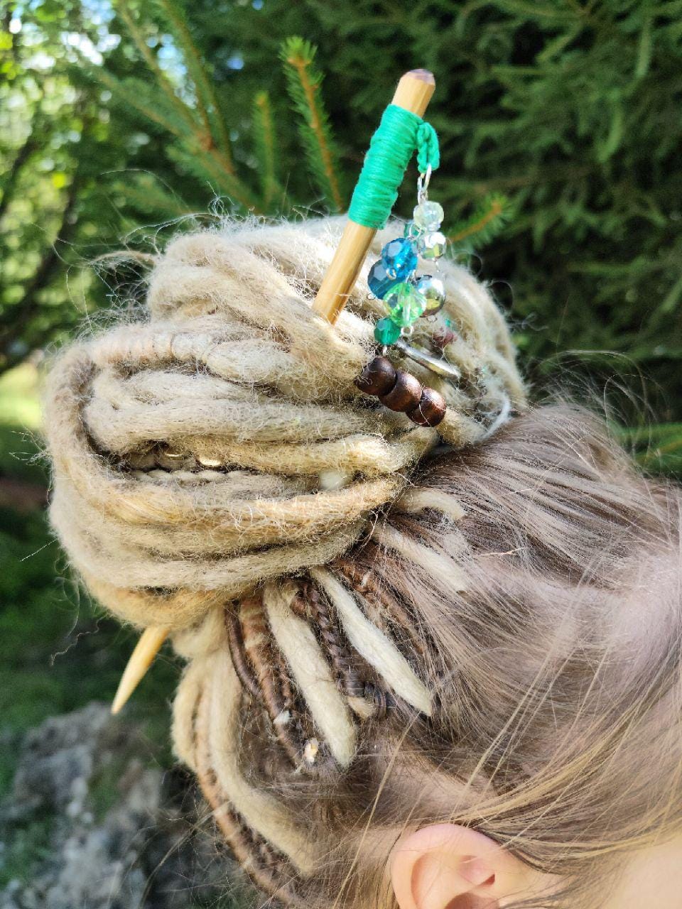 Stunning Green Hair Stick for Boho Babes - Ideal Gift for Hair Styling Fans