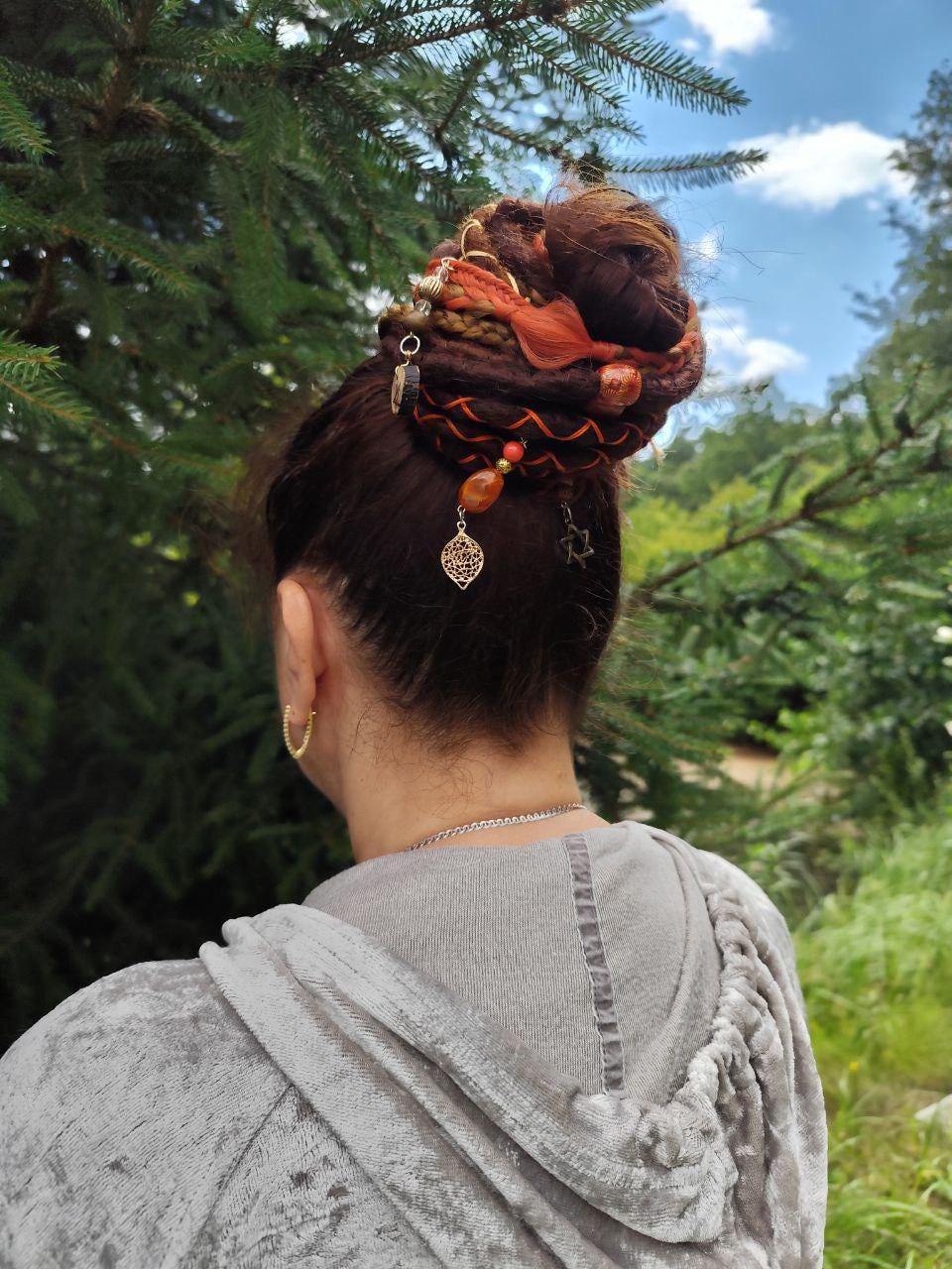 Witchy Vibes Dreadlock Ponytail Set - Red and Brown Synthetic Dreads on Elastic Band