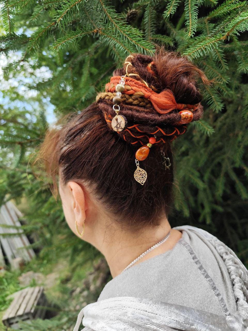 Witchy Vibes Dreadlock Ponytail Set - Red and Brown Synthetic Dreads on Elastic Band