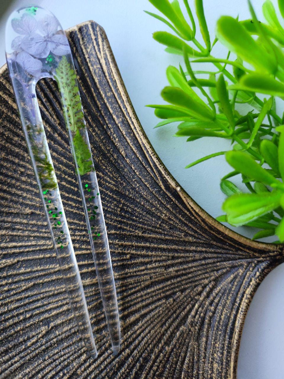 Epoxy Resin Hair Fork with Phlox Flower - Terrarium Jewelry for Mom