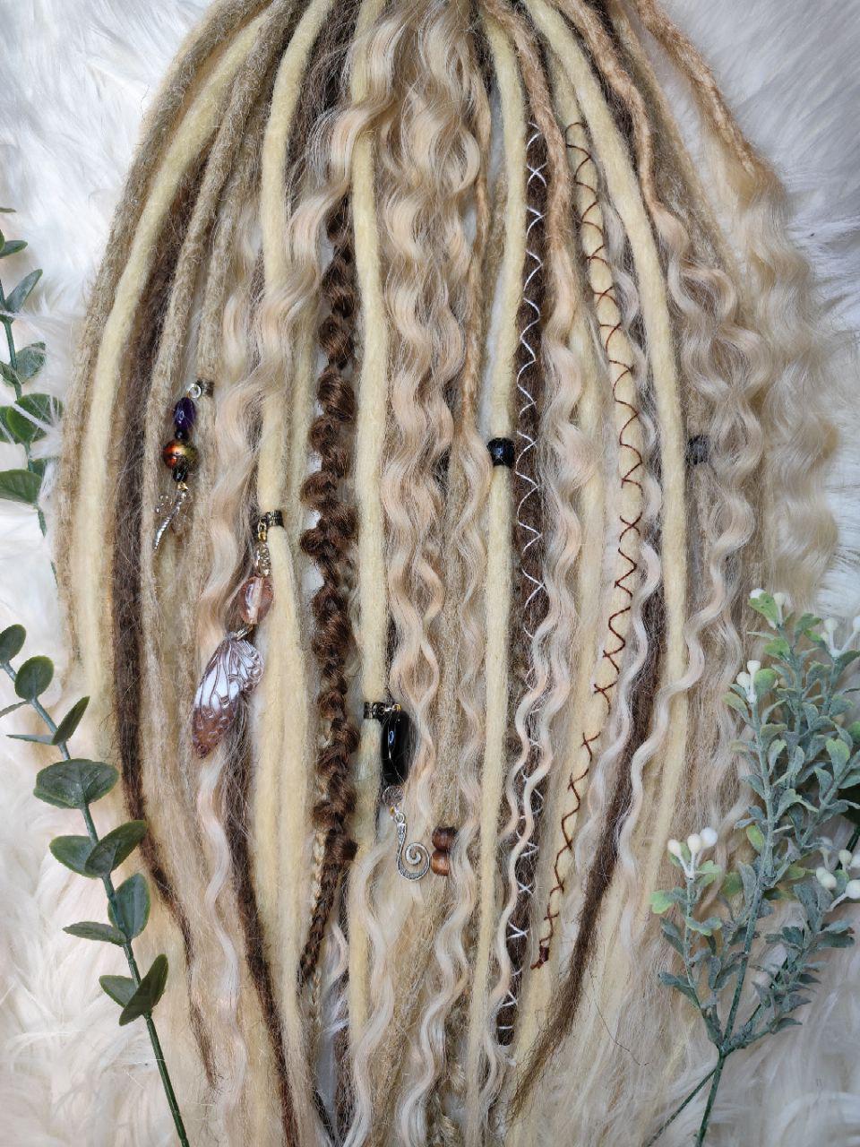 Boho Chic Wheat Blonde, Sendy & Dark Blond Double Ended Synthetic Dreads