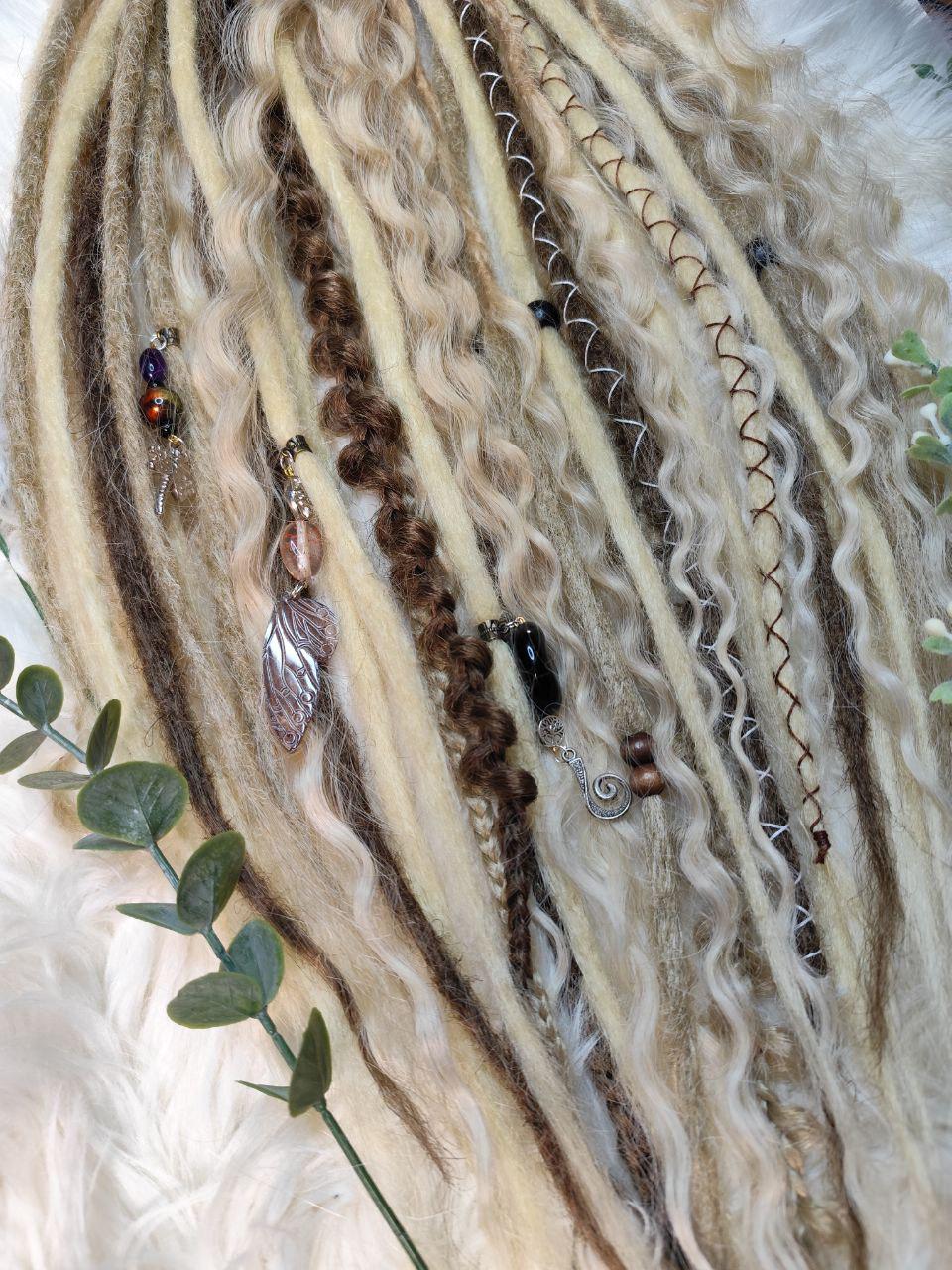 Boho Chic Wheat Blonde, Sendy & Dark Blond Double Ended Synthetic Dreads