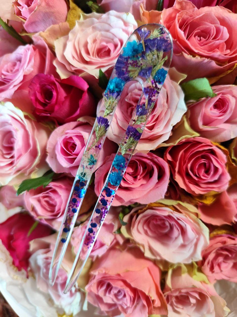 Epoxy Resin Hair Fork with Real Dried Flowers - Terrarium Jewelry for Mom