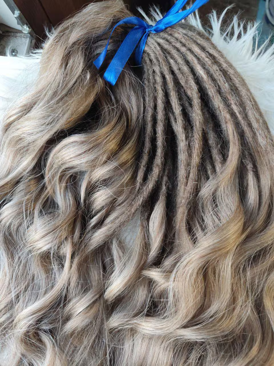 Ash Blonde Curly Brushable Fake Dreads – Natural Boho Set