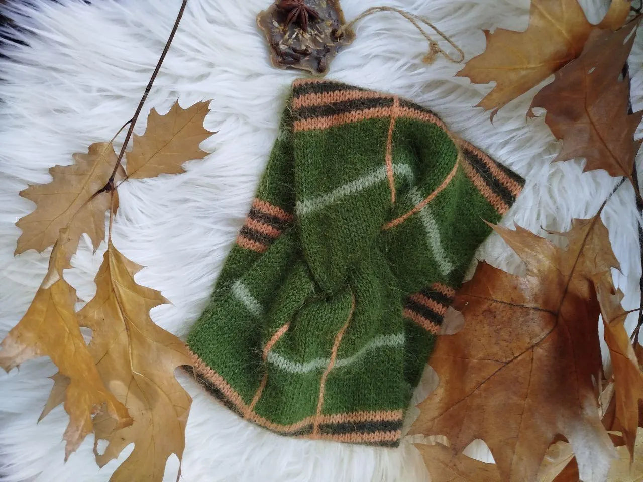 Rosa Angora-Ohrwärmer - Handgestricktes Stirnband für den Winter