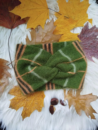 Rosa Angora-Ohrwärmer - Handgestricktes Stirnband für den Winter