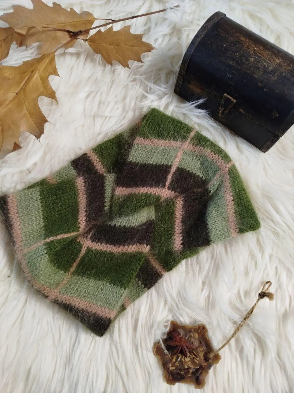 Rosa Angora-Ohrwärmer - Handgestricktes Stirnband für den Winter