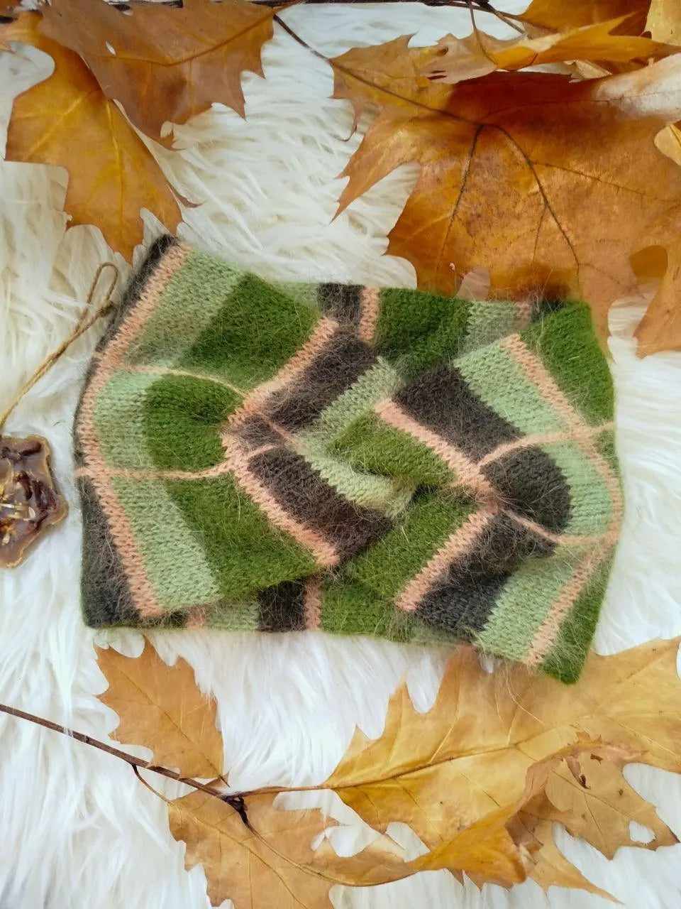 Rosa Angora-Ohrwärmer - Handgestricktes Stirnband für den Winter