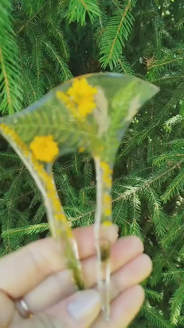 Jewelry Resin Hair Forks with Ambrosia Flower and fern leaves - Unique Hair Barrette