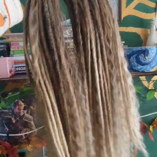 70 cm Sandy Blonde Ombre Dreadlock Extensions with Loose Curls